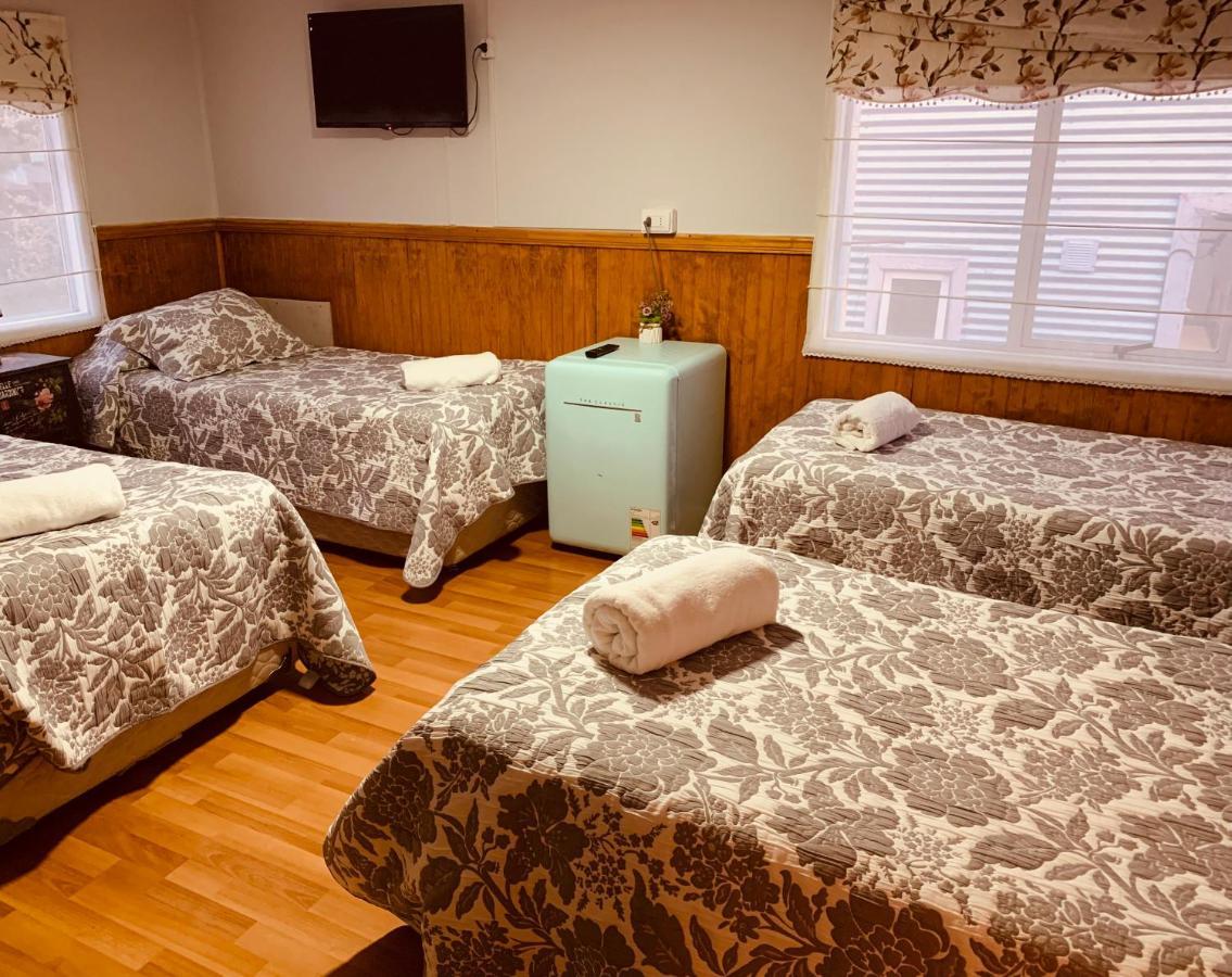 Arte Brisa Hostal Boutique Puerto Natales Bagian luar foto