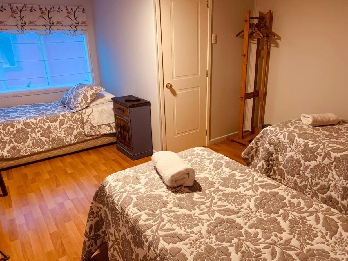 Arte Brisa Hostal Boutique Puerto Natales Bagian luar foto