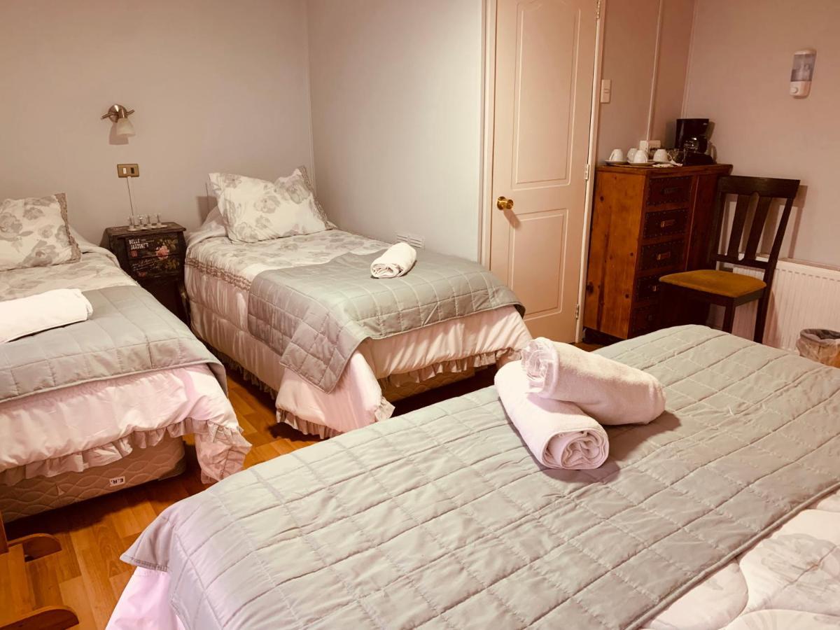 Arte Brisa Hostal Boutique Puerto Natales Bagian luar foto