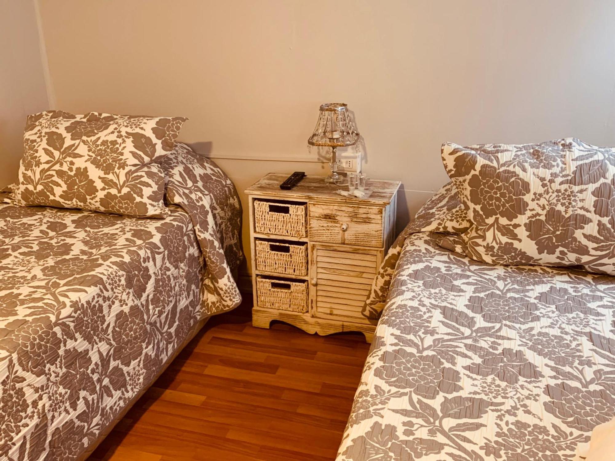 Arte Brisa Hostal Boutique Puerto Natales Bagian luar foto