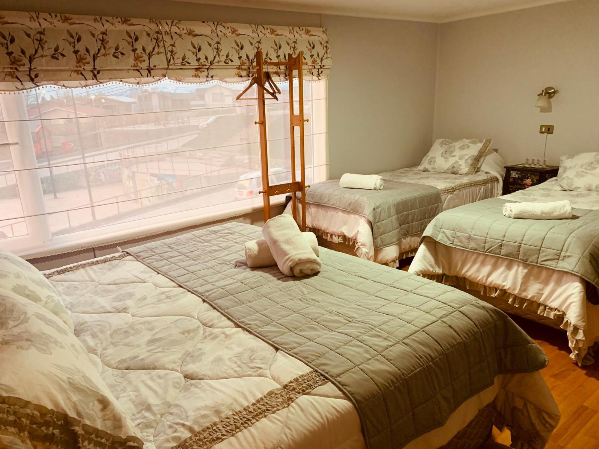 Arte Brisa Hostal Boutique Puerto Natales Bagian luar foto