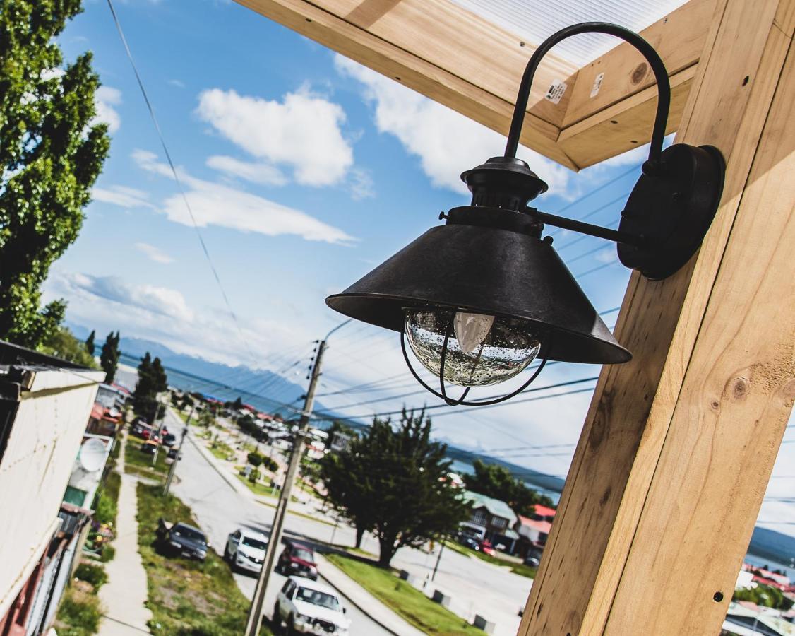 Arte Brisa Hostal Boutique Puerto Natales Bagian luar foto